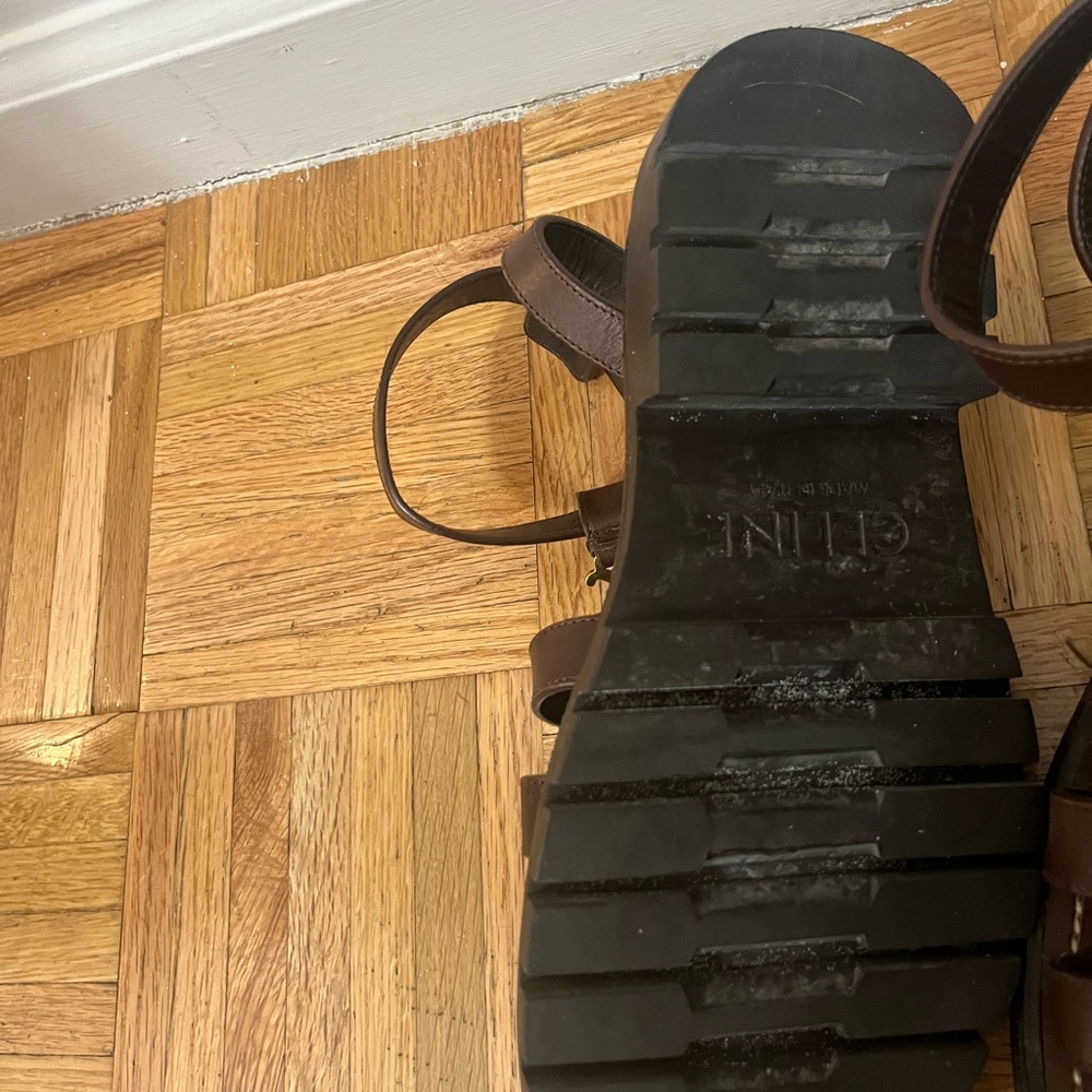 Celine CLEA TRIOMPHE GLADIATOR CHUNKY SANDAL IN CALFSKIN 
DARK BROWN - Picture 4 of 5